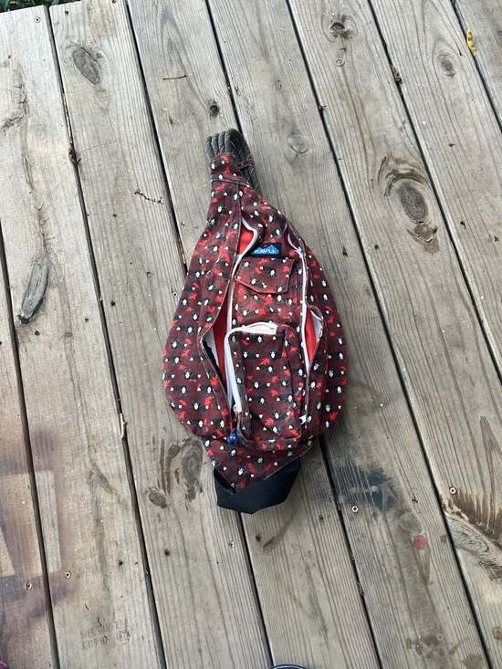 KAVU Handbags - KAVU Rope Sling Crossbody Bag in Raccoon Print
